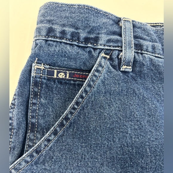 Lei Classic Blue Cargo Shorts - Picture 5 of 6